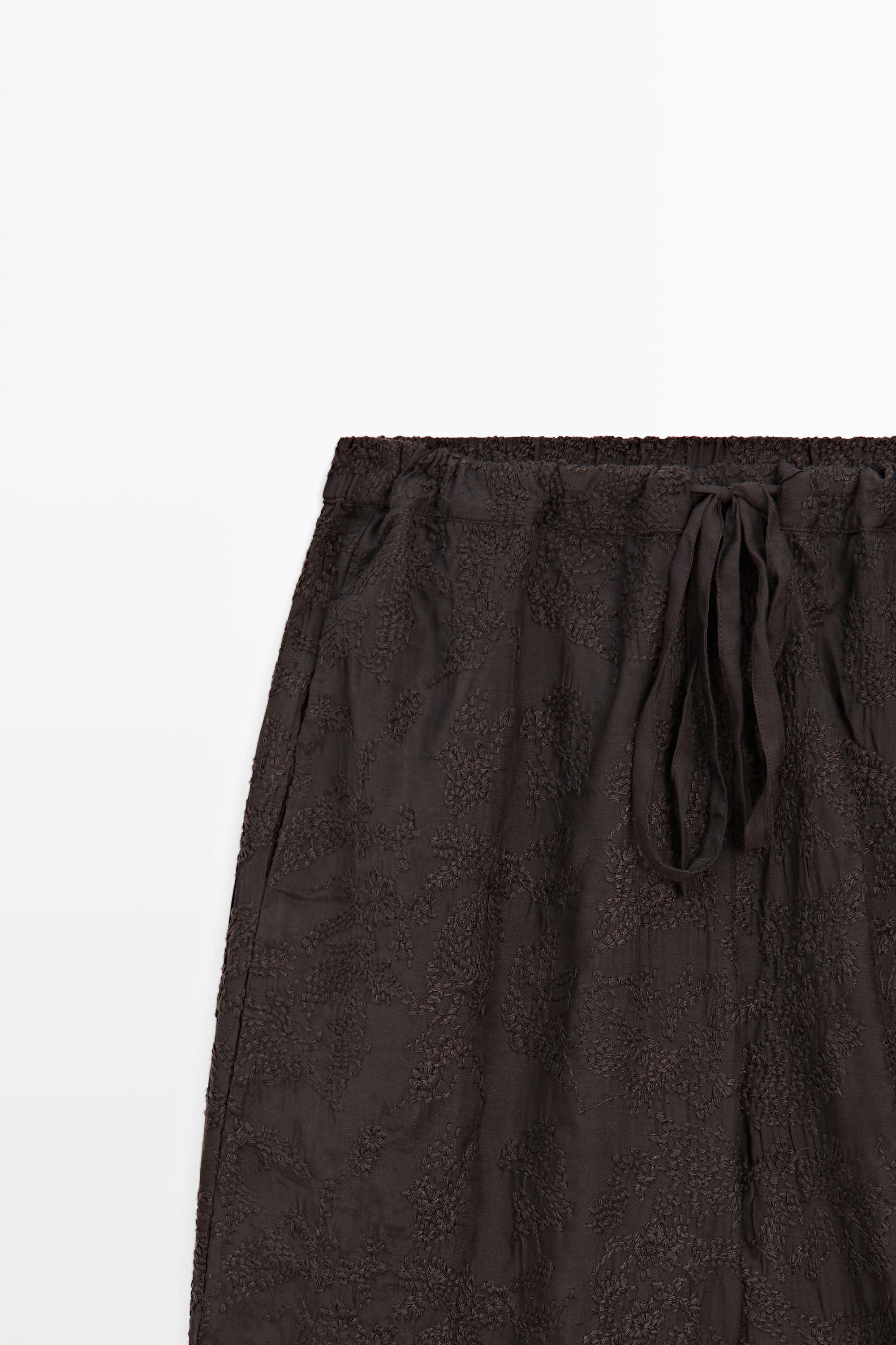 Embroidered flowing barrel fit trousers